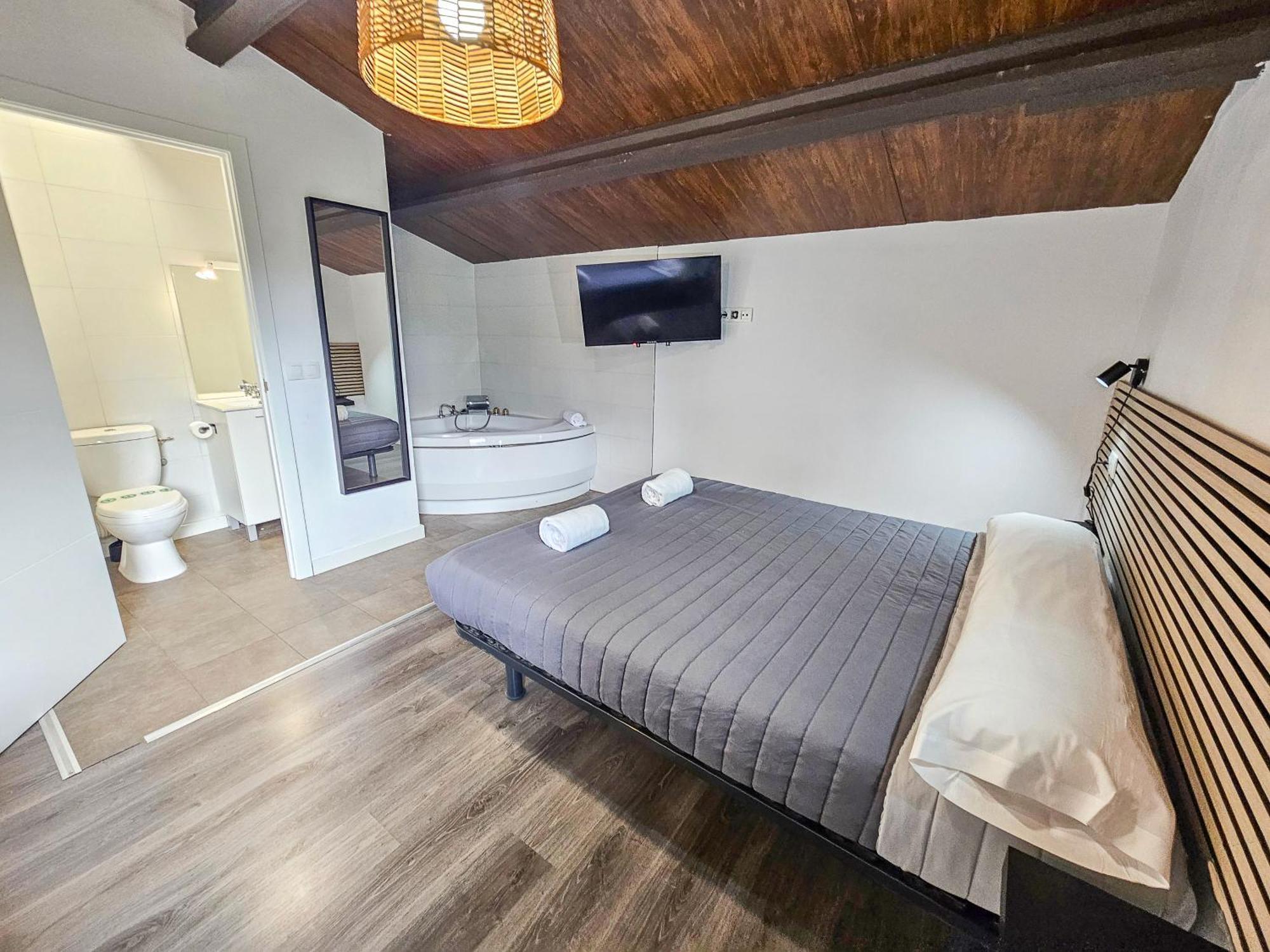 Solopuent Hotel Rural Кастиейо де Хака Екстериор снимка